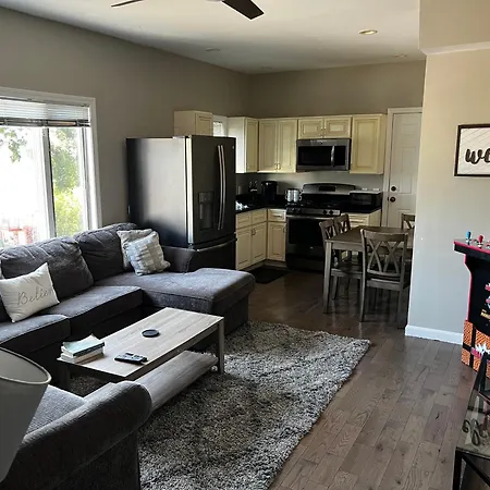 Chelsea Condo'S